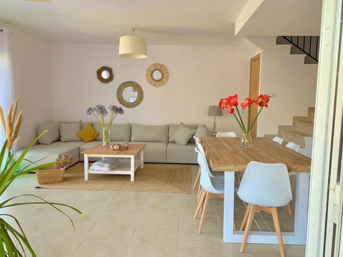 Villa Adosado Con Piscina A 5 Minutos De La Playa